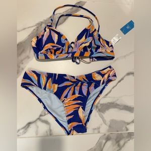Cupshe bikini, new with tags and bag, size Medium, blue/orange.
